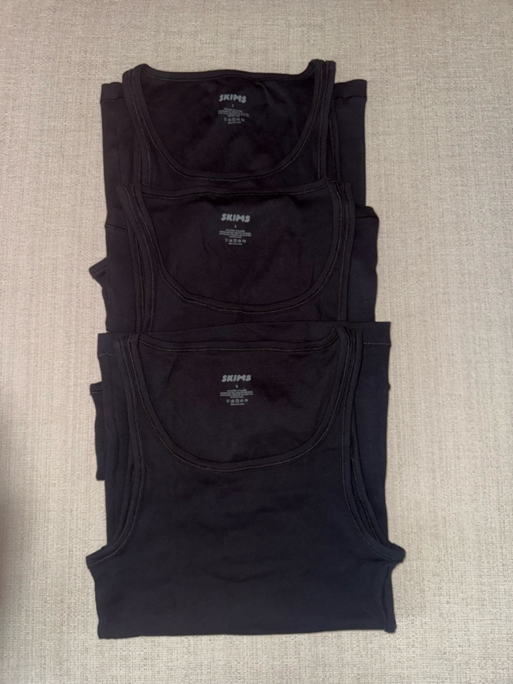 SKIMS Men’s 3-Pack Cotton Rib Tank Tops | NEW